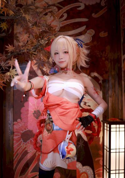 女初中生